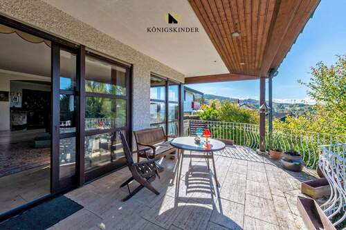 Ihr Platz an der Sonne... - 