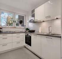 Wunderschöne renovierte 3-Zimmer-Wohnung mit Loggia, Aufzug und Stellplatz in Hannover