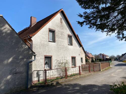 Ansicht Giebel straßenseitig - 5 Zimmer Einfamilienhaus zum Kaufen in Quitzdorf am See