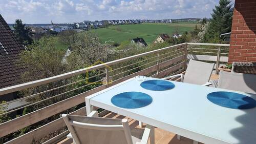 Aussicht Balkon EG - Seltene Neubauchance im Aurachtal - Grundstück mit Entwicklungspotenzial und Weitblick