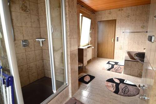 Bad Wohnung OG/DG - 