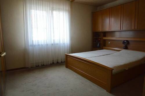 Zimmer 2 Wohnung OG/DG - 