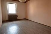 Zimmer 1 Wohnung OG/DG - 