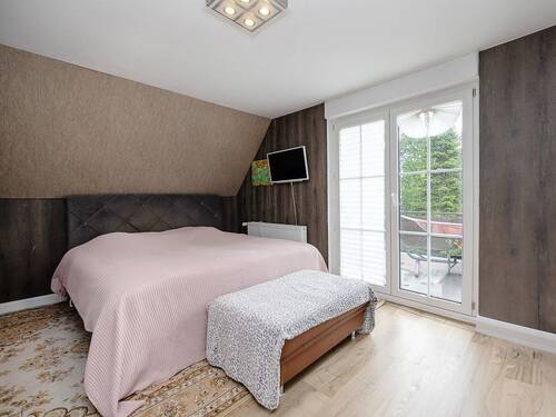 Schlafzimmer (DG) - 