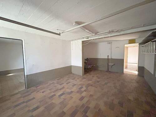 Garage - 