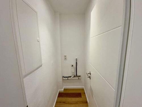 Abstellraum für Waschmaschine - 