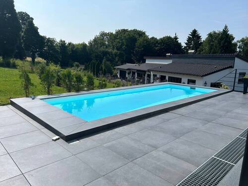 Außenpool beheizt - 6 Zimmer Einfamilienhaus in Wermelskirchen