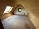 Spitzboden Raum 1 - 
