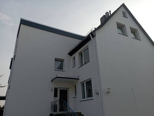 Burgwedeler Str. 42 Eingang Foto 2.jpg - 3 Zimmer Etagenwohnung zur Miete in Hannover