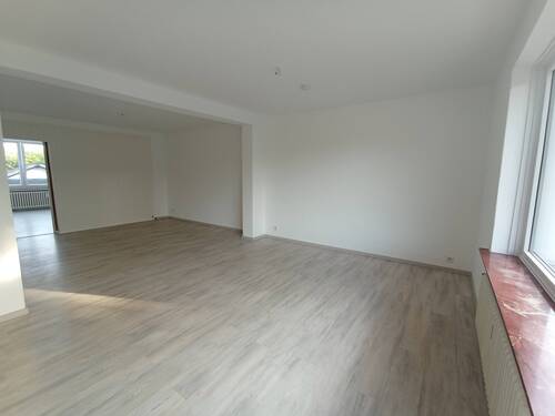 Burgwedeler Str. 42 Großer Raum Foto 4.jpg - 
