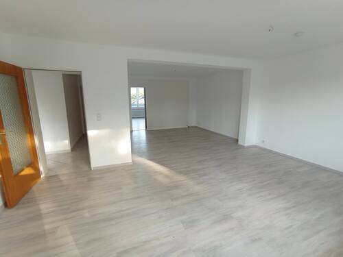 Burgwedeler Str. 42 Großer Raum Foto 5.jpg - 