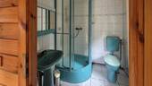 Bad mit Dusche - 