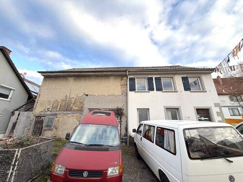 Außenansicht - 2 Zimmer Mehrfamilienhaus, Wohnhaus zum Kaufen in Konstanz / Wollmatingen