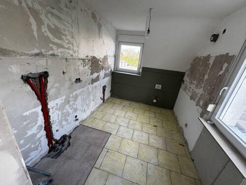 Bad Eltern - Etagenwohnung mit 160,00 m&sup2; in Bruchköbel zur Miete