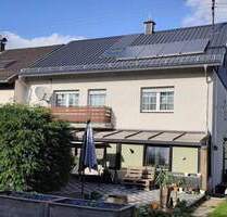 Gepflegtes Reihenendhaus mit großem Grundstück in Illingen