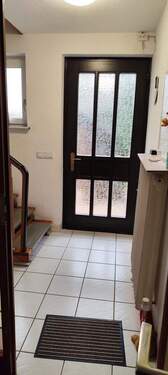 EIngang - 6 Zimmer Reihenendhaus in Illingen