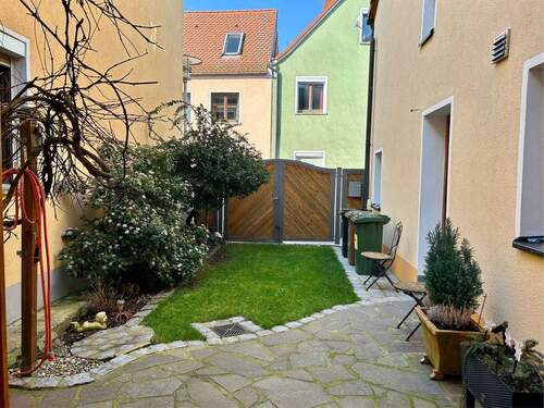 Gartenbereich im Innenhof - 