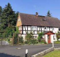 Fachwerkhaus in ruhiger Lage - 39.000,00&nbsp;EUR Kaufpreis, ca.&nbsp; 107,70&nbsp;m&sup2;&nbsp;Wohnfl&auml;che in Waldhufen (PLZ: 02906) Nieder Seifersdorf