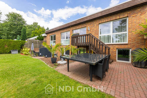 PBAR9189-HDR - 6 Zimmer Etagenwohnung in Itzehoe