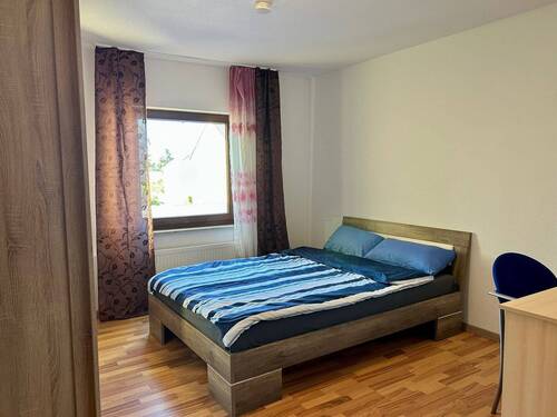 Eltern - Etagenwohnung mit 99,00 m&sup2; in Erlangen zum Kaufen