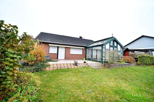 Aussenansicht - Ihr Familienzuhause! - 450.000,00&nbsp;EUR Kaufpreis, ca.&nbsp; 124,00&nbsp;m&sup2;&nbsp;Wohnfl&auml;che