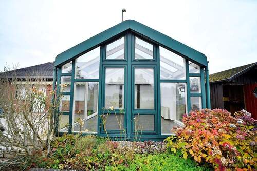 Wintergarten 2 - 4 Zimmer Einfamilienhaus zum Kaufen in Spraitbach