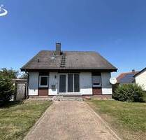 Schönes Einfamilienhaus (Massa-Fertighaus) mit Doppelgarage und Garten - Riedelberg