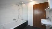 ...mit Dusch-Wanne - 