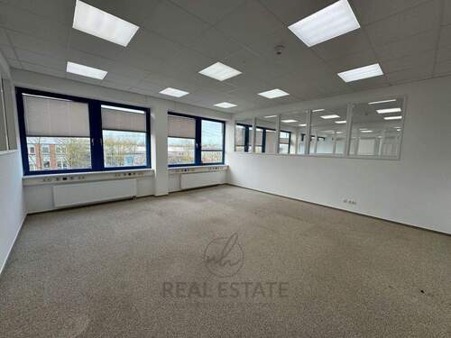 2.jpg - PROVISIONSFREIE 427 M² BÜROFLÄCHE IM 1. OBERGESCHOSS IN HAMBURG RAHLSTEDT