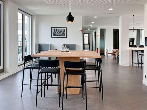 Property Image 4 - Büro mit 8,00 m&sup2; in Nürnberg zur Miete