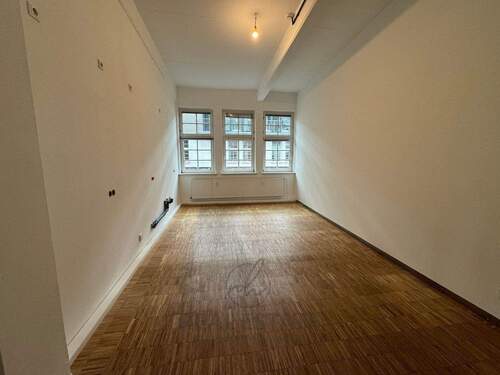 2.jpg - 3 Zimmer Büro zur Miete in Hamburg