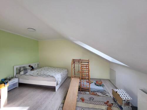 Kinderzimmer DG - 
