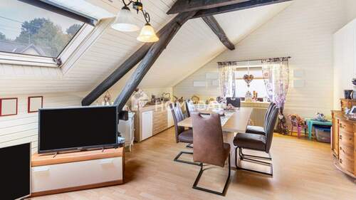 1. OG Wohnzimmer 2 - 