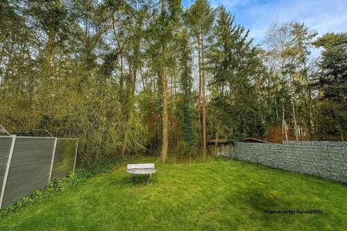 Garten KI Beispiel - 