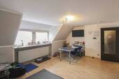 Wohnbereich 2. OG - 3 Zimmer Einfamilienhaus zum Kaufen in Amberg