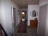 Flur - 5 Zimmer Etagenwohnung in Lohe-Rickelshof