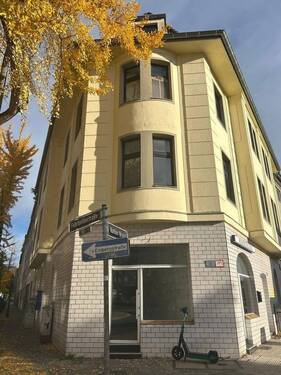 Schaufensterblick 2 Gewerbe 1 - 