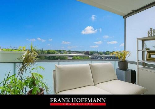 V10119 Titelbild - Eigentumswohnung mit Weitblick in Norderstedt mit TG-Stellplatz