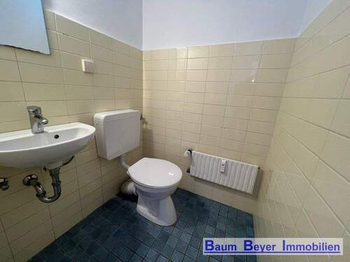 separates WC - 