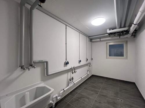 Waschraum (eigener Anschluss) - 