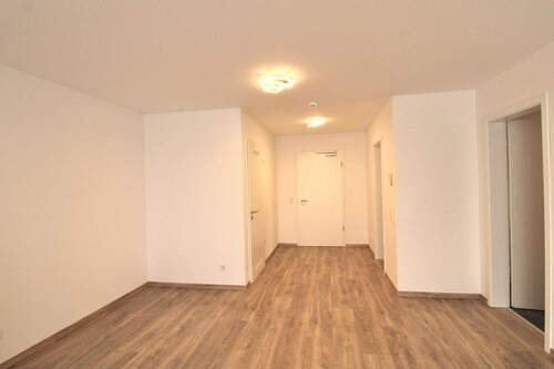 Eingangsbereich - Etagenwohnung mit 70,10 m&sup2; in Kaiserslautern zur Miete