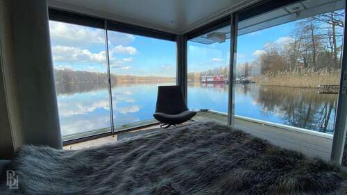 Schlafen - Mehrfamilienhaus, Wohnhaus mit 70,00 m&sup2; in Berlin zum Kaufen