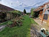 Blick vom Haus in Garten - 