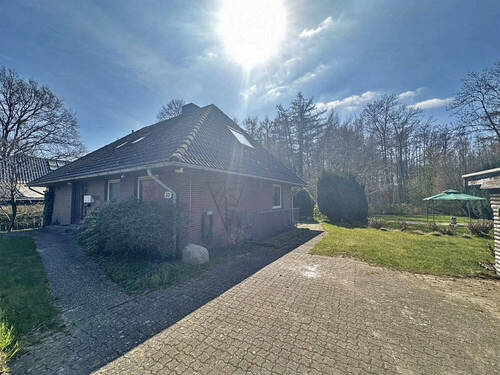 Außenansicht - 5 Zimmer Einfamilienhaus zum Kaufen in Tremsbüttel