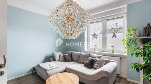 1. OG Wohnzimmer 1 - 