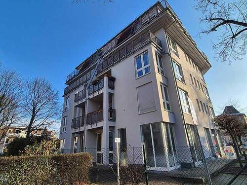 Gebäudeansicht - Etagenwohnung mit 67,30 m&sup2; in Dresden zum Kaufen