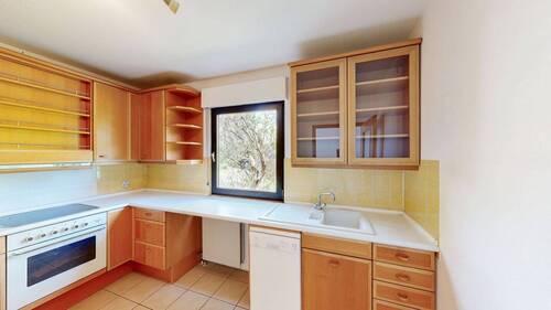 Küche im Erdgeschoss - 7 Zimmer Einfamilienhaus in Würzburg