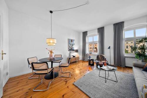Wohnzimmer - ***BEZUGSFREI: Charmante Altbauwohnung im Prenzlauer Berg***