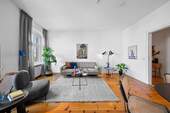 Wohnzimmer - 3 Zimmer Etagenwohnung zum Kaufen in Berlin