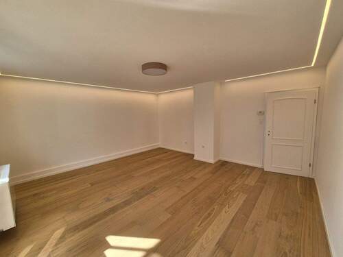 Wohnzimmer - Etagenwohnung mit 63,00 m&sup2; in Düsseldorf zum Kaufen